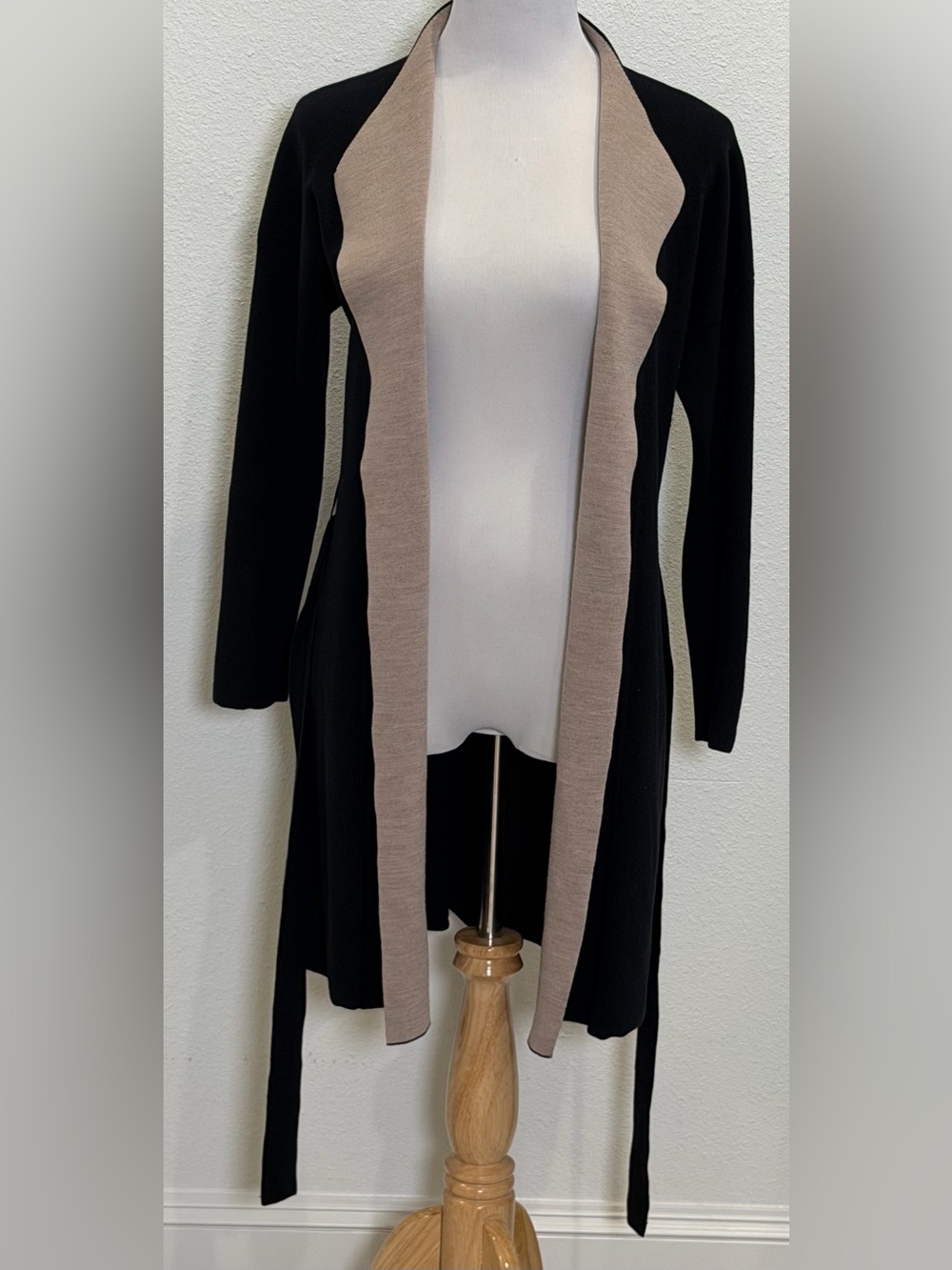 MM LaFleur O’Keeffe Sweater Coat Small Black Tan Wool Silk Cashmere Cardigan - Picture 4 of 10